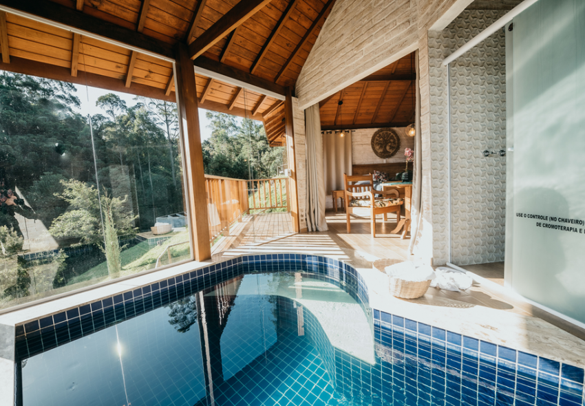 Chale Deluxe Cabana Garden10